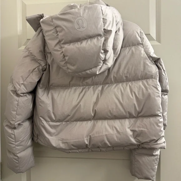 PERFECT CONDITION lululemon cropped wunder puff heathered natural ivory - Picture 7 of 9